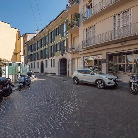 Italstay - Disciplini Apartment -10 Min Dal Duomo Милан Экстерьер фото